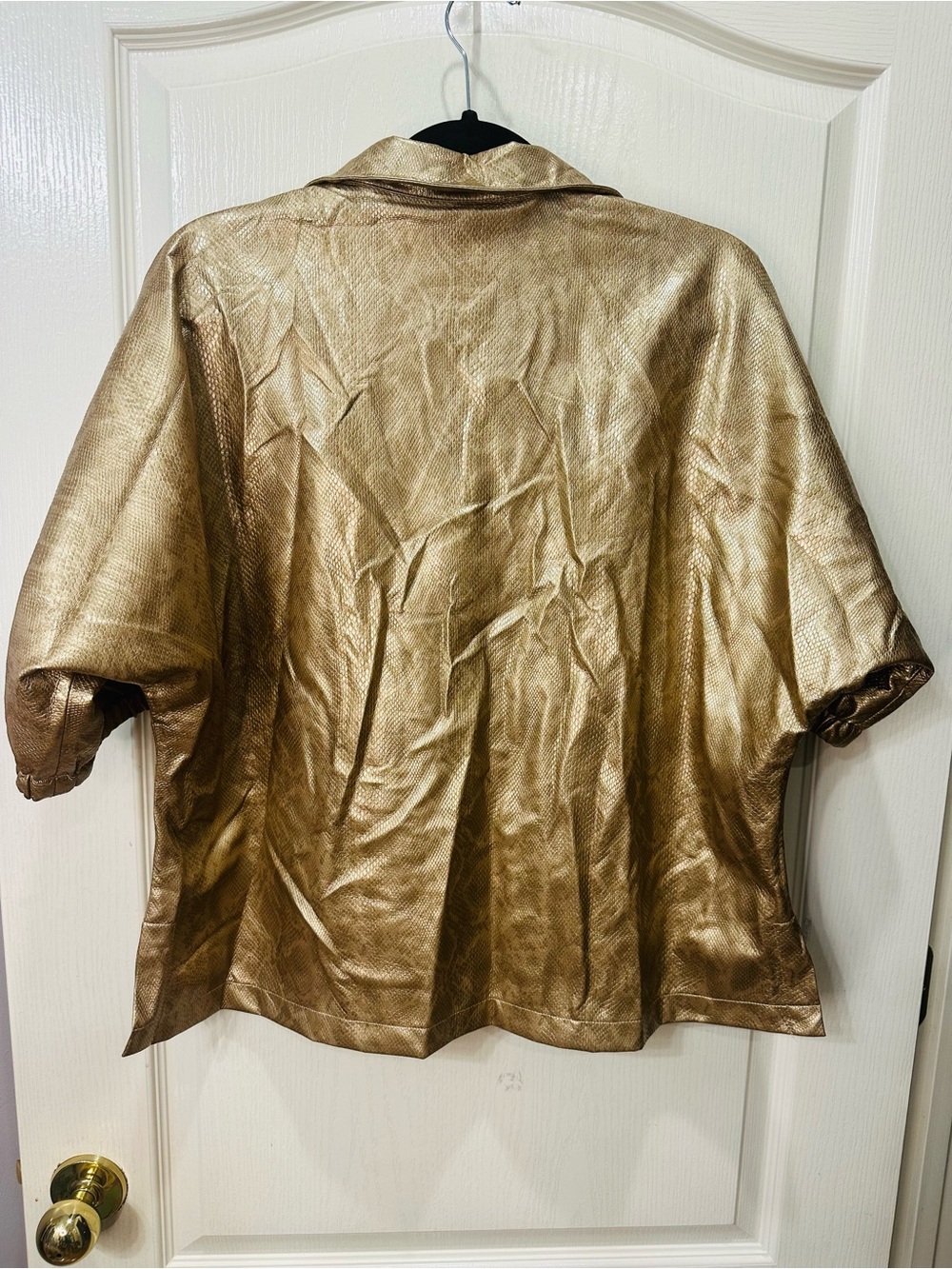 Emily McCarthy Womens Metallic Gold Short-Sleeve Blouse - Picture 4 of 7